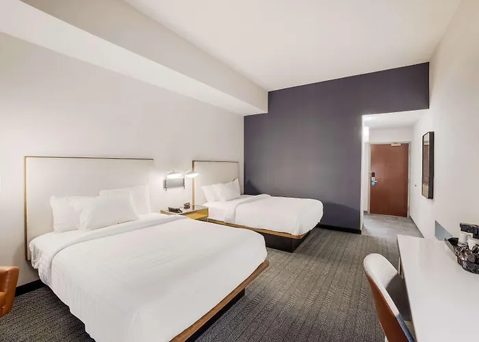 Sonesta Select Phoenix Chandler Hotel 3*